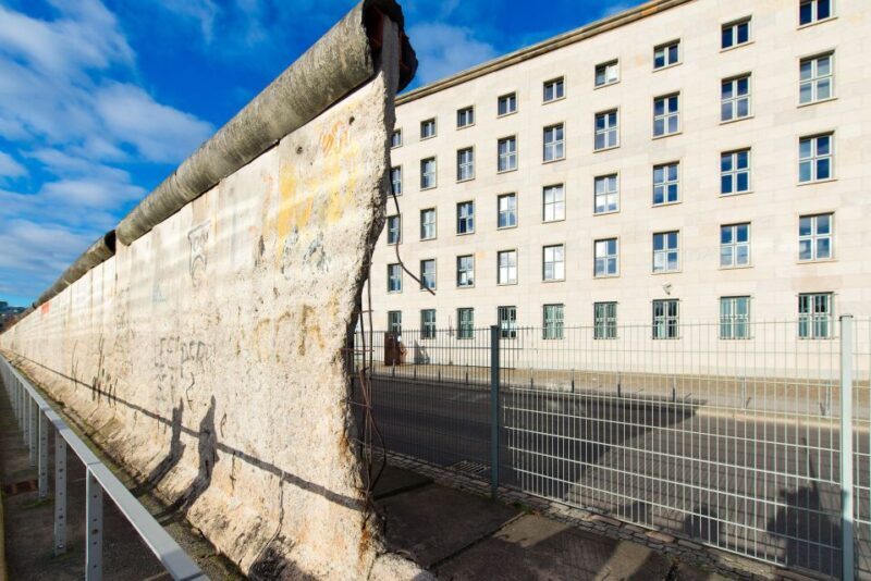 Berlin: Cold War Walking Private Tour with Guide - Final Thoughts