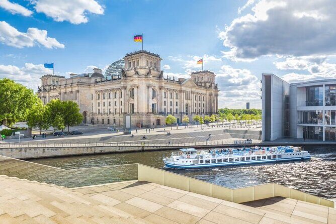 Berlin Complete in one day - Who Will Love This Tour?