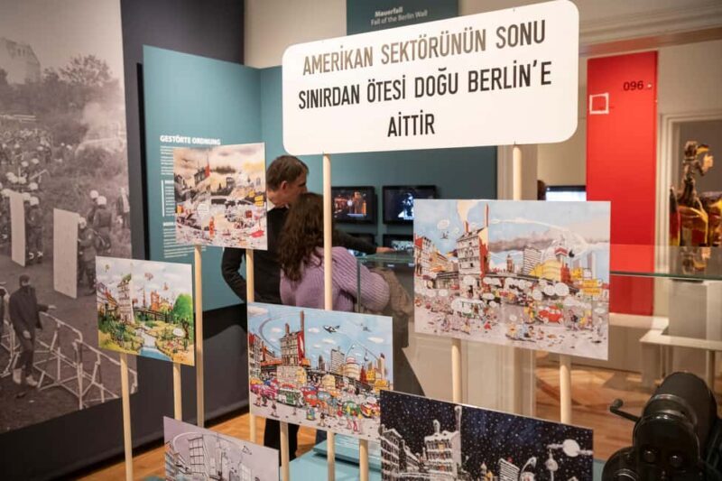 Berlin: Ephraim-Palais: Guided tour of Berlin's city history - Key Points