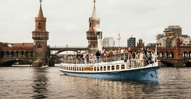 Berlin: Evening JAZZ Cruise with "Markus Ehrlichs" Jazz Trio - FAQ