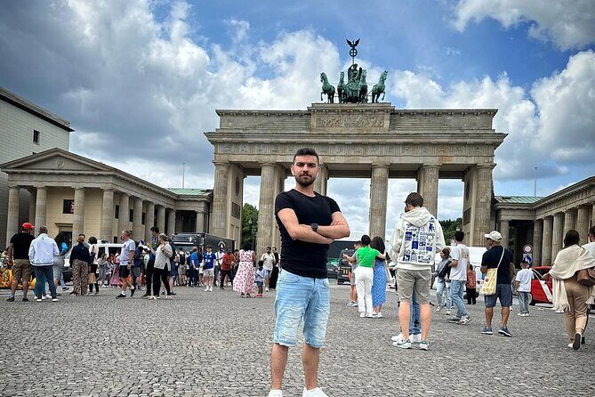 Berlin Full Day Tour with Lunch and private transfers from Prague - Who Should Consider This Tour?