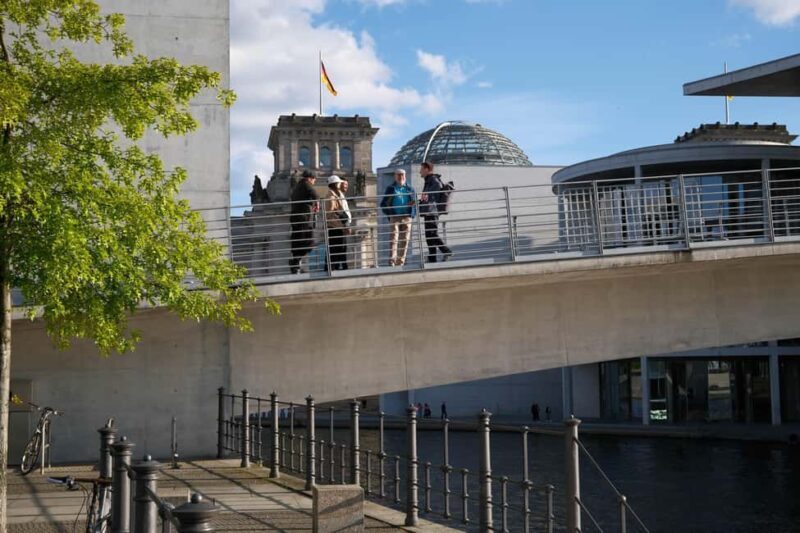 Berlin: Government District & Reichstag Hall Dome Visit - Key Points