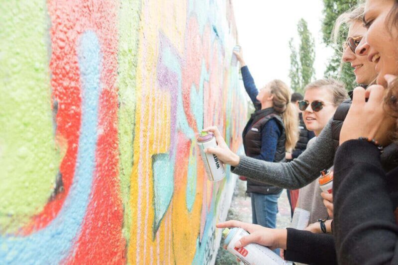 Berlin: Graffiti Workshop at the Berlin Wall - Who Will Love This Experience?