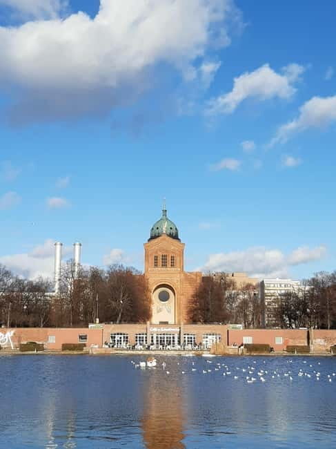 Berlin: Guided group tour of Kreuzberg 36, the alternative district - Practical Details and Value