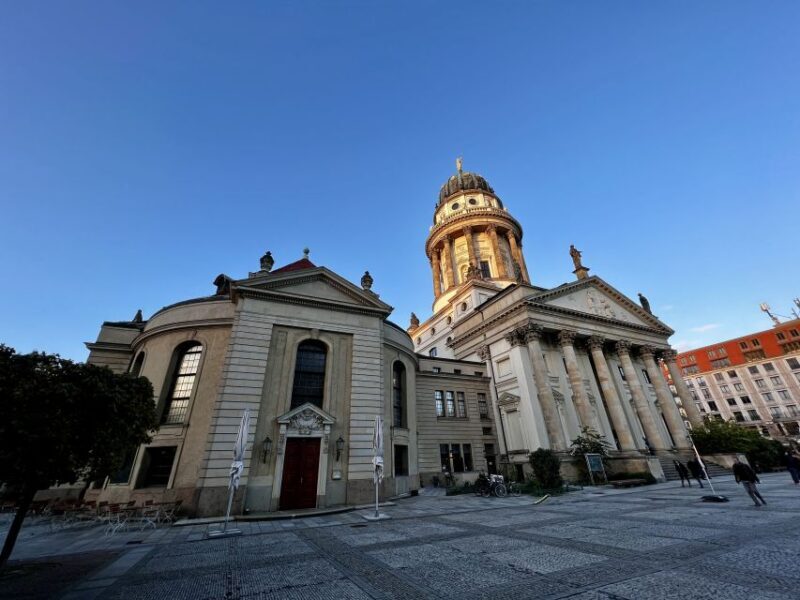 Berlin: Guided Walking Tour in English - FAQ