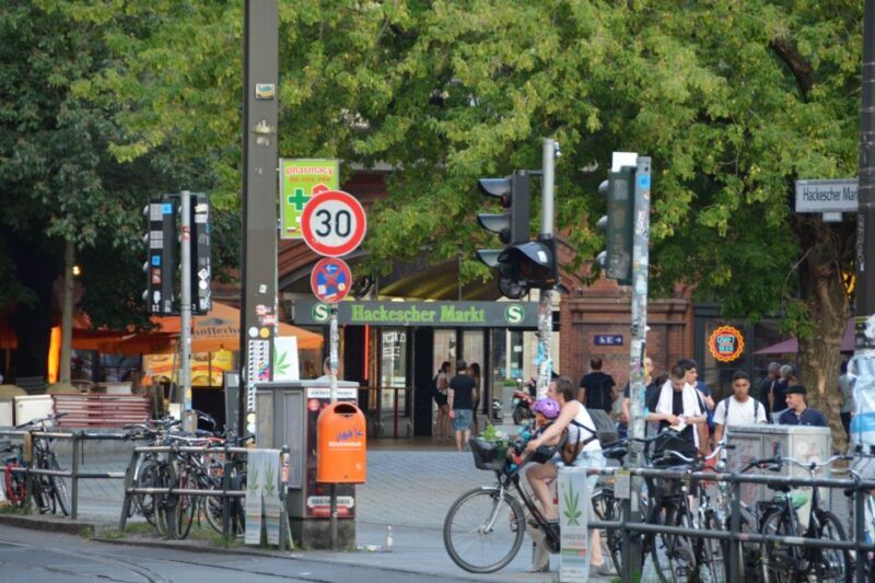 Berlin: Hackesche Höfe Courtyards Walking Tour - What’s Included & What to Consider