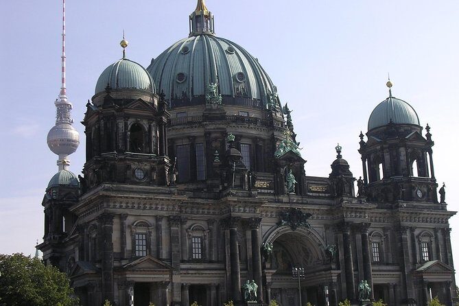 Berlin Highlights Private Guided Walking Tour - The Sum Up