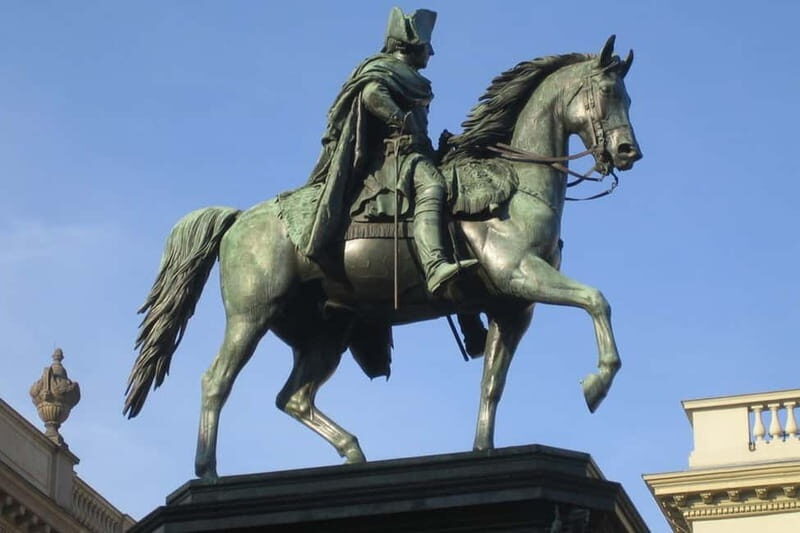 Berlin: Historic Center Walking Tour with a Real Berliner - Who Will Love This Tour?