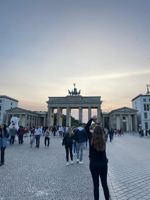 Berlin: history walk - sightseeing walk in english - Who Should Join This Tour?