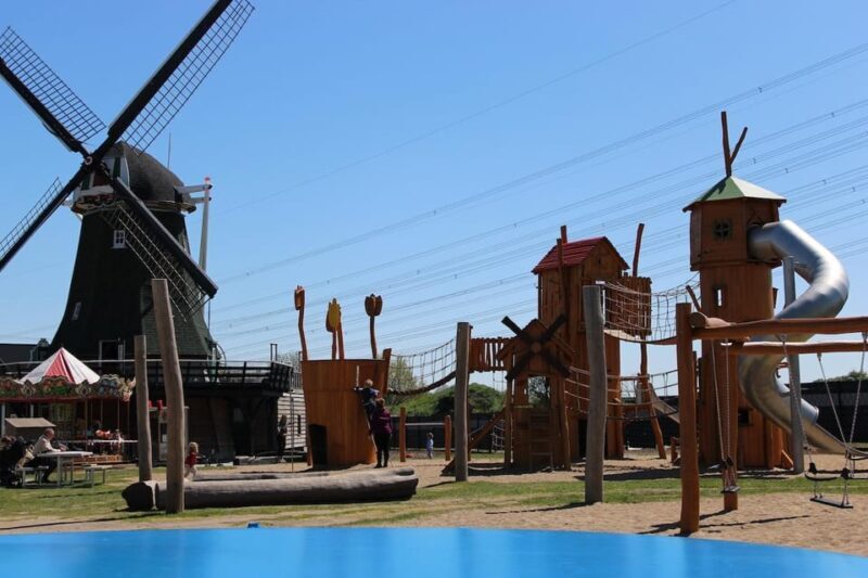 Berlin: Holland-Park day ticket - Experience Holland-Park: A Family-Oriented Day in Berlin-Brandenburg