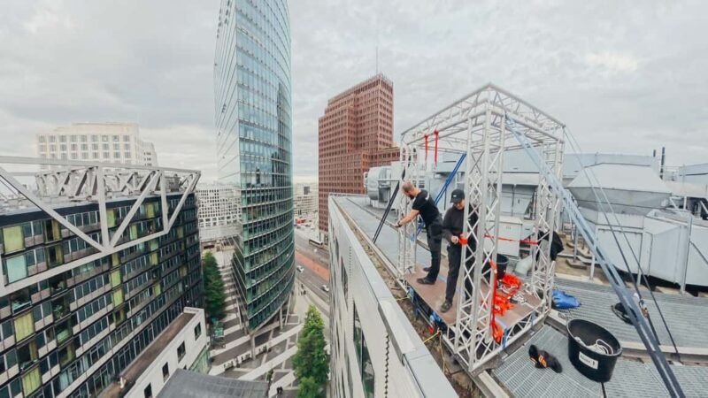Berlin: House Running at "Das Center" Berlin 40m vertical! - Key Points