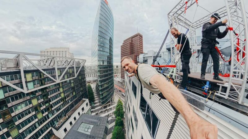 Berlin: House Running at "Das Center" Berlin 40m vertical! - An In-Depth Look at the Berlin House Running Experience