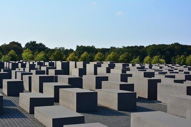 Berlin in one day  day tour with an expert guide - FAQ