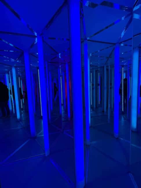 Berlin: Mirror Maze - Exploring Berlin: The Mirror Maze Experience