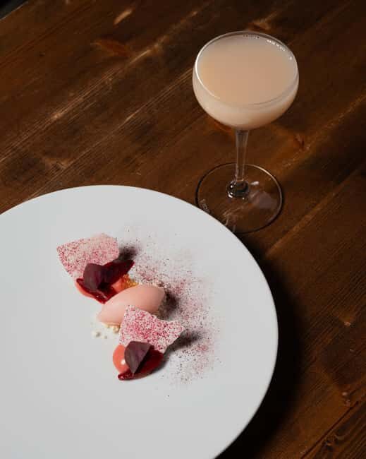 Berlin: New Year's Eve Vegan Michelin Dinner at Bonvivant - Key Points