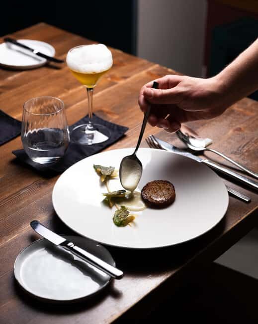 Berlin: New Year's Eve Vegan Michelin Dinner at Bonvivant - A Festive Feast in Berlin: The Details