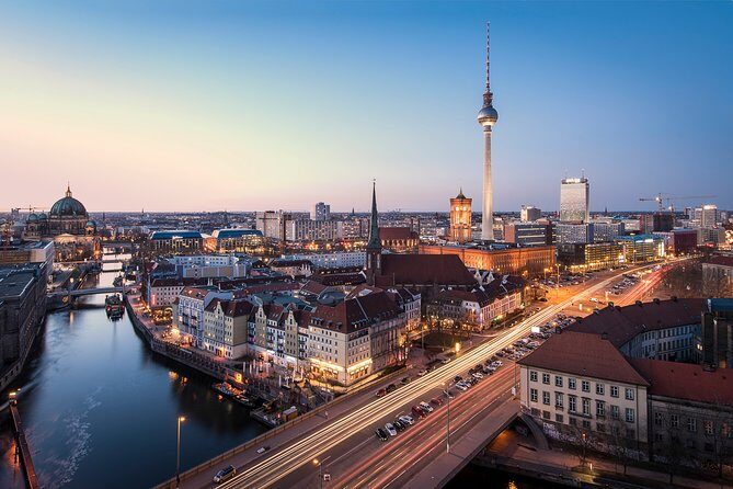 Berlin Photography Masterclass - Private Photography Lesson - Detailed Review of the Berlin Photography Masterclass