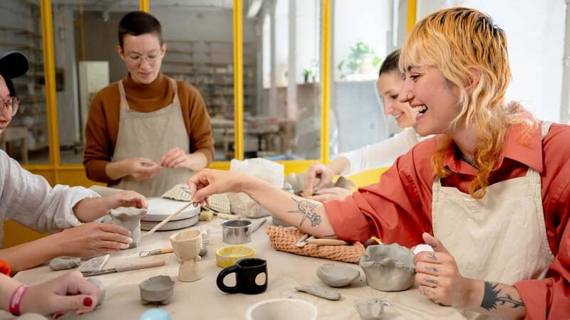 Berlin: Pottery Class at Peace Out Paradise Ceramics Studio - Exploring the Pottery Class Experience in Berlin