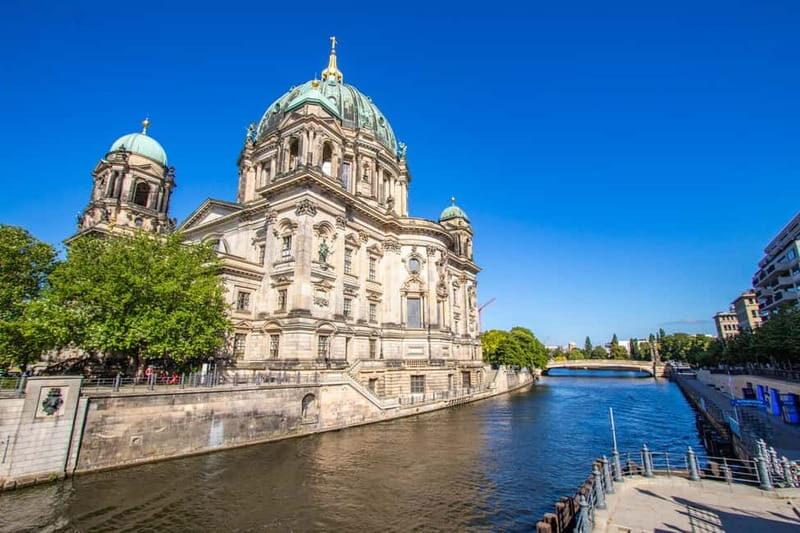 Berlin: Private Architecture Tour with a Local Expert - FAQs