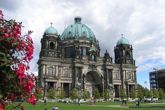 Berlin Private Full-Day Tour by Car - Detailed Breakdown of the Itinerary