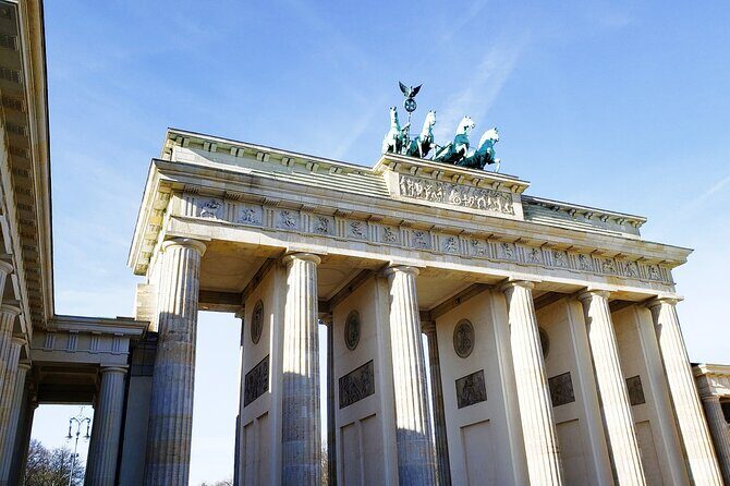 Berlin: Private Highlights Walking Tour with Local Guide and Hotel pickup - A Deep Dive into Berlin’s Most Famous Sights