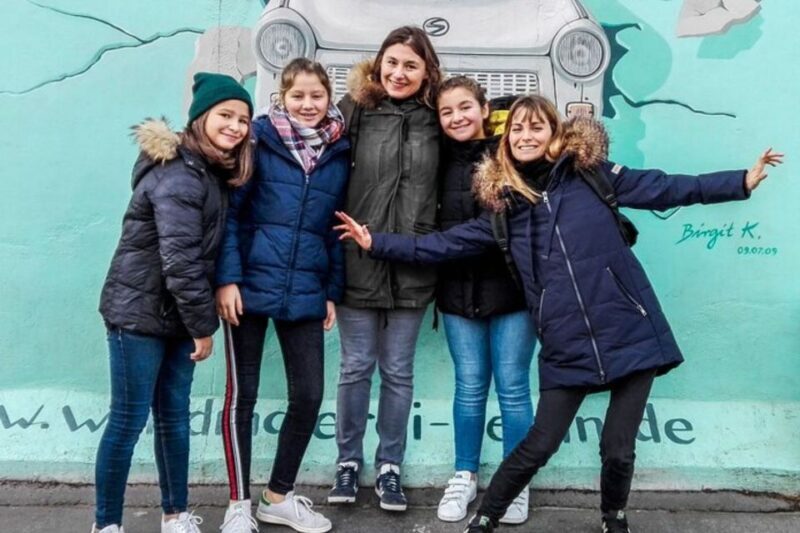Berlin : Private Street Art Walking Tour (Private Tour) - Authentic Experiences and Highlights