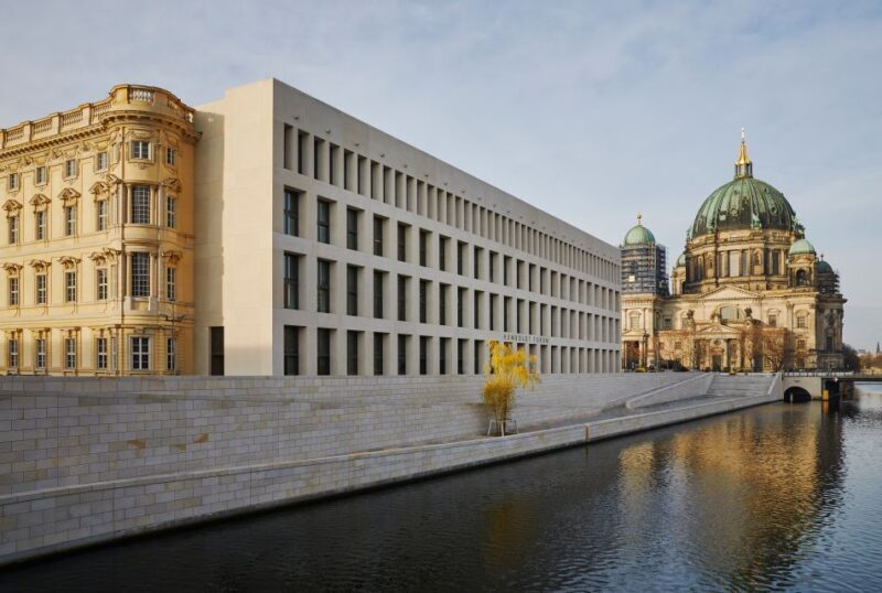 Berlin: Prussian History Walking Tour with Geo Epoche - Exploring Berlin’s Prussian Heritage: A Walking Journey