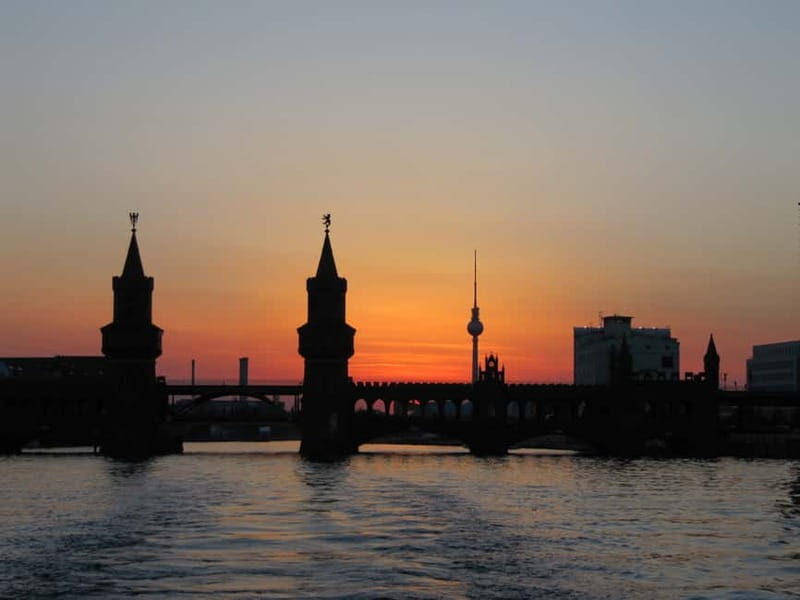 Berlin: QueerCityPass with Transportation and Discounts - Key Points