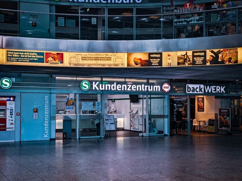 Berlin: QueerCityPass with Transportation and Discounts - FAQs