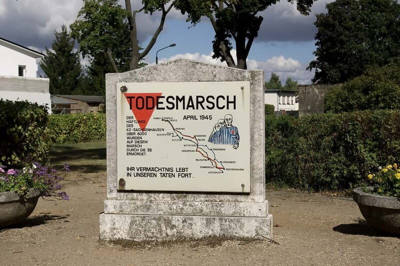 Berlin & Sachsenhausen: 5-Hour Tour "Third Reich" by VW-Bus - Who Will Appreciate This Tour?