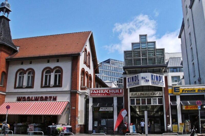 Berlin: Schillerkiez and Rollberg Walking Tour - Key Points