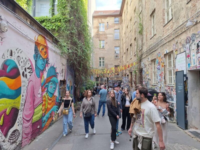 Berlin: Secrets of Berlin Bike Tour - An Introduction to the Secrets of Berlin Bike Tour