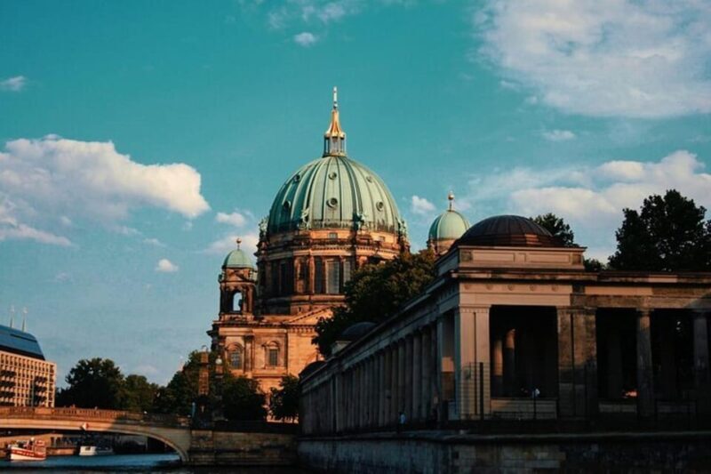 Berlin: Third Reich & Cold War Walking Tour - Discover Berlin’s Dark Chapters with Depth and Context