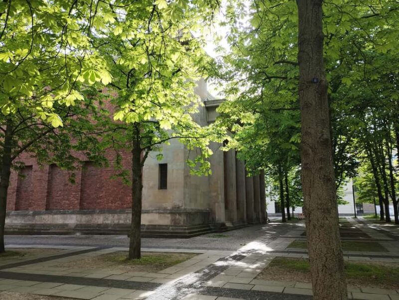 Berlin: Tour through Old Berlin  on the trail of the city's early history - Practical Details and Tips