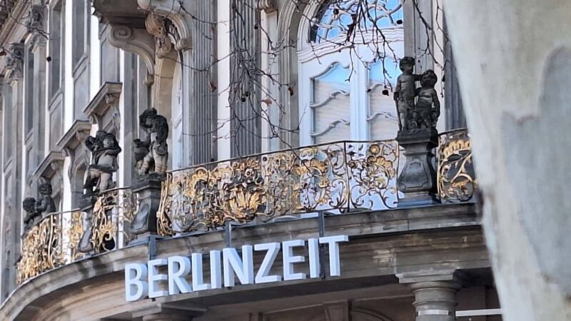 Berlin: Walking tour of the old town  TV tower, city hall, palace - FAQ