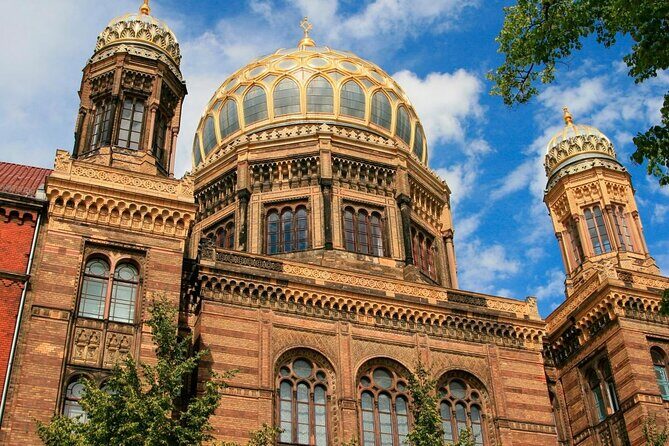 Berlin's Jewish Quarter - Private Live Virtual Experience - Experience Berlin’s Jewish Quarter Without Leaving Your Couch