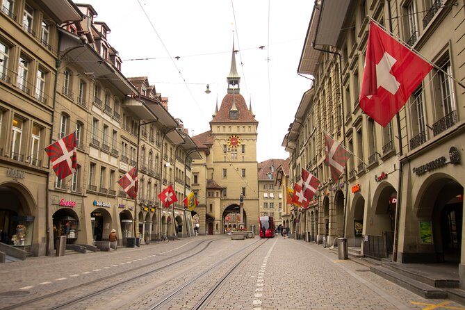 Bern Highlights Small-Group Walking Tour with a Local - A Deep Dive into Bern’s Highlights