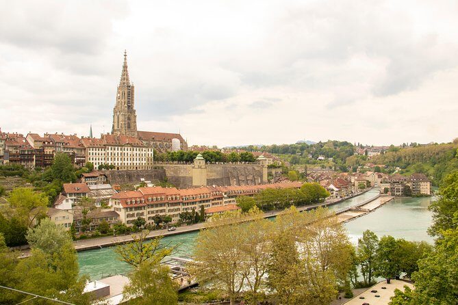 Bern Highlights Small-Group Walking Tour with a Local - Accessibility and Logistics