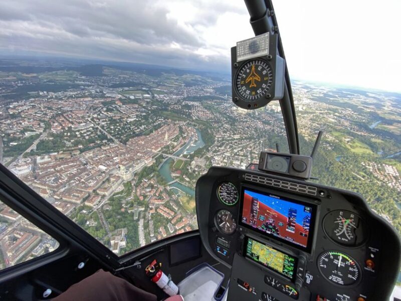 Bern: Private 18-Minute Helicopter Flight for up to 3 People - The Value of a Short but Impactful Flight
