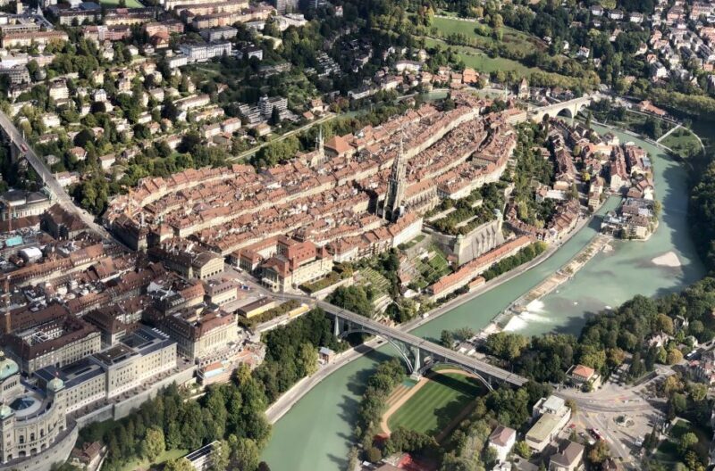 Bern: Private 18-Minute Helicopter Flight for up to 3 People - Frequently Asked Questions