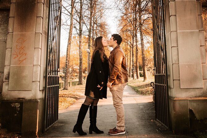 Bern Private Photoshoot with Optional Picnic by the River - A Deep Dive into Bern Private Photoshoot with Optional Picnic