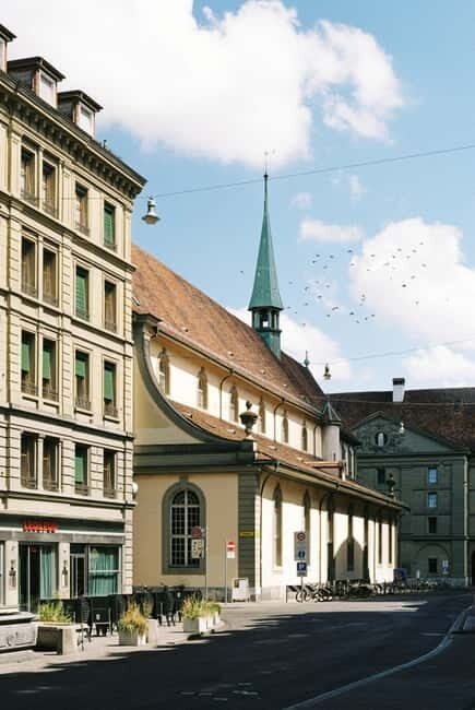 Bern: Private Walking Tour with a Local Guide - Exploring Bern’s Medieval Heart