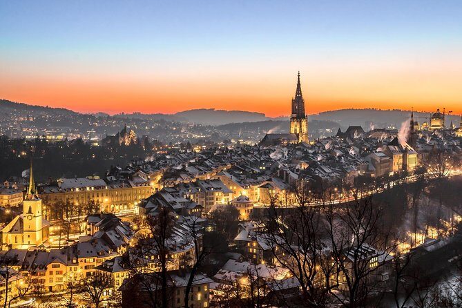 Bern Private Walking Tour with a Professional Guide - Key Points