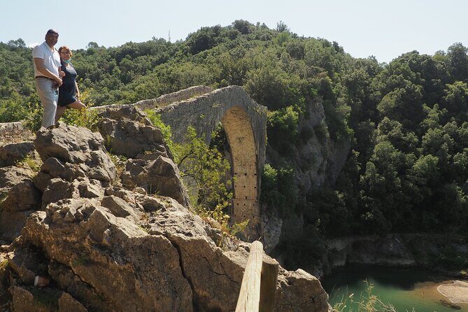 Besalú, Banyoles Lake & Volcanic Castellfollit from Girona - FAQ