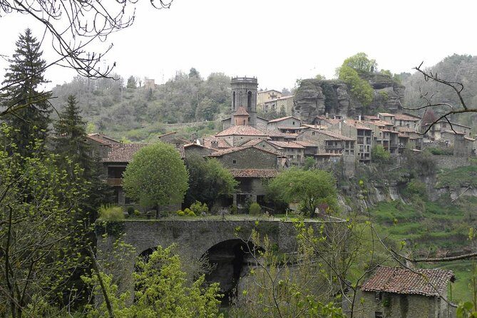 Besalú, Rupit & Vic Private Tour small group and hotel pick up from Barcelona - Who Should Consider This Tour?