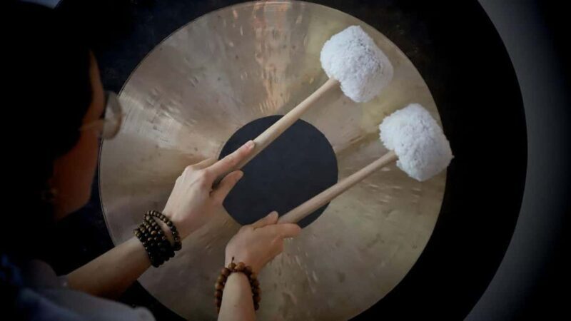 Besançon: Experience a timeless sound journey to the sound of Himalayan bowls. - Final Thoughts: Who Should Consider This Experience?
