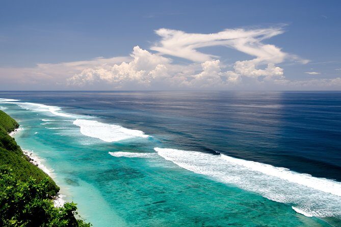 Best Bali Beaches - Uluwatu Temple - FREE Wi-Fi - Final Thoughts: Who’s This Tour Best For?
