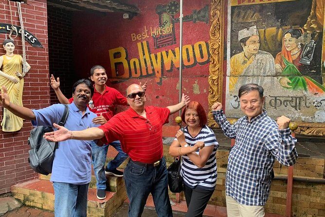 Best Bollywood Tour with Rahil Khan (Transport Included) - A Deep Dive into the Bollywood Experience