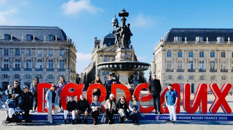 Best : Bordeaux Walking Tour + 1 Wine glass - Discover Bordeauxs Charm on a 2-Hour Walking Tour with Wine