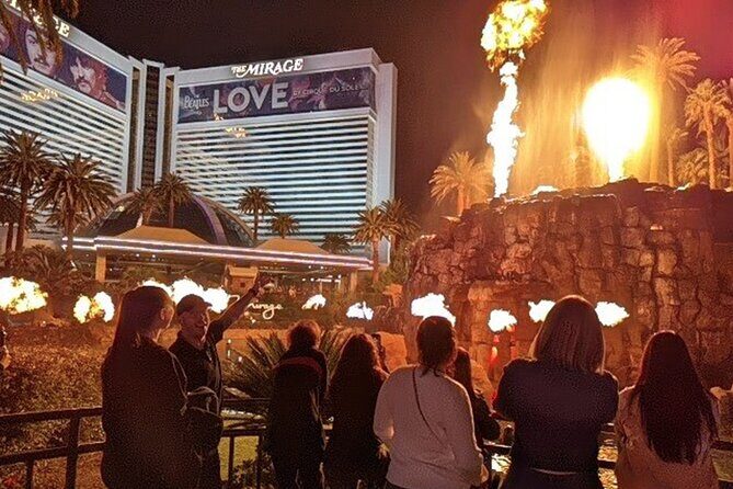 Best Boulevard of Las Vegas: A Night Walking Tour of The Strip - Discovering Las Vegas on Foot: The Itinerary in Detail